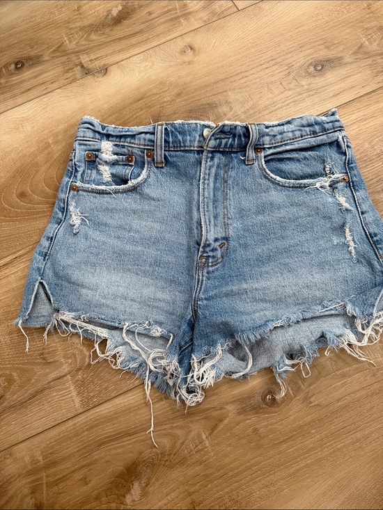 Abercrombie & Fitch Pants - Abercrombie Mom Jean Short